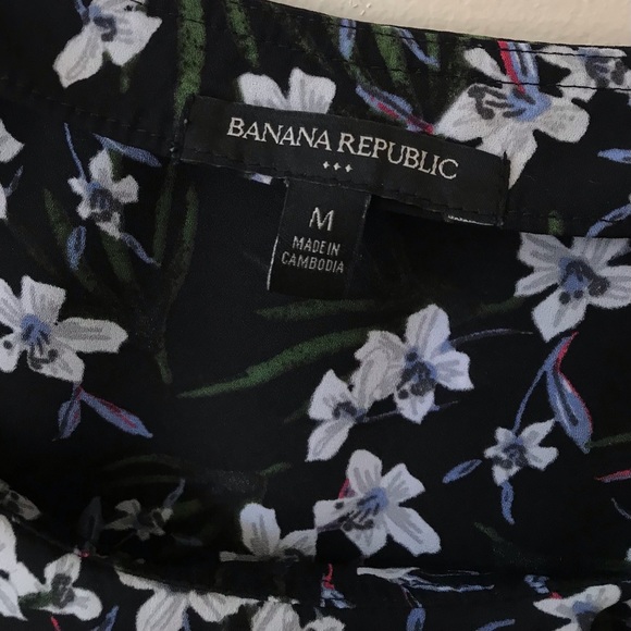 Banana Republic • M • Floral Print Tank Top Ruffle Accent - Picture 4 of 5